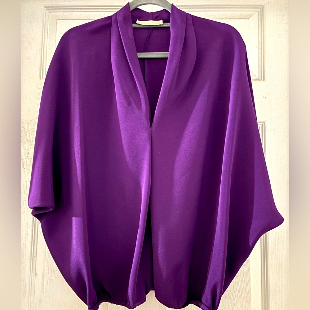 🌟💜Ramy Brook Full Blouse One Size Fits ALL 100% Silk🌟💜